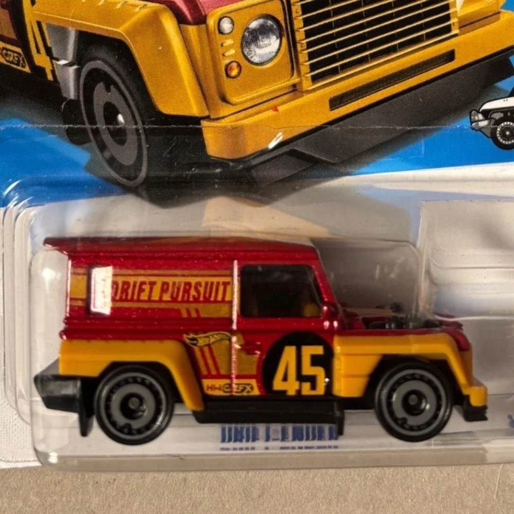 NWT! Hot Wheels‎ Drift-Ender Truckin Along 4x4s Ready to Work or Race 15/250